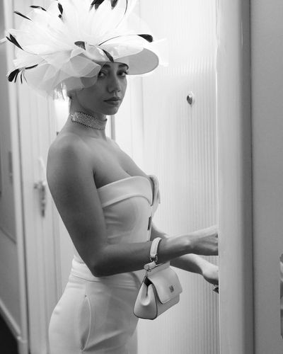 Özge Özacar seksi ifşa fotoğrafı 136