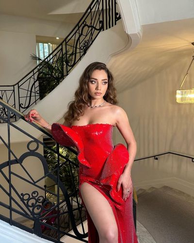 Özge Özacar seksi ifşa fotoğrafı 213