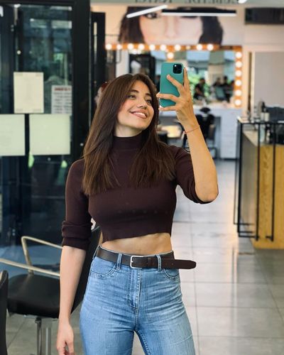 Özge Özacar seksi ifşa fotoğrafı 249