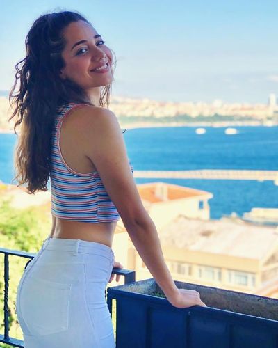 Özge Özacar seksi ifşa fotoğrafı 378