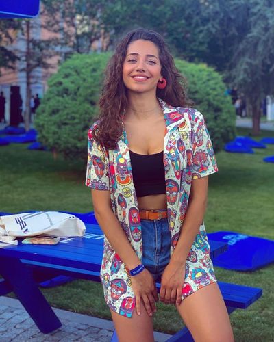 Özge Özacar seksi ifşa fotoğrafı 384