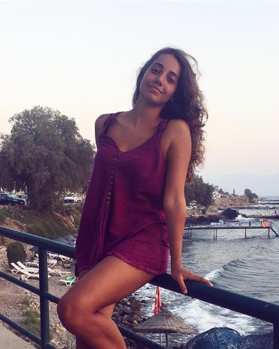 Özge Özacar seksi ifşa fotoğrafı 432