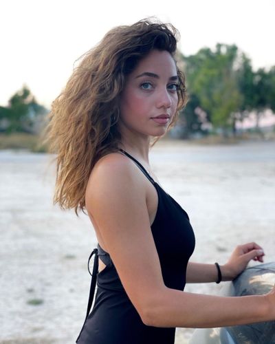 Özge Özacar seksi ifşa fotoğrafı 457