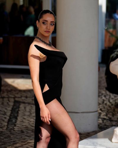 Özge Özacar seksi ifşa fotoğrafı 65