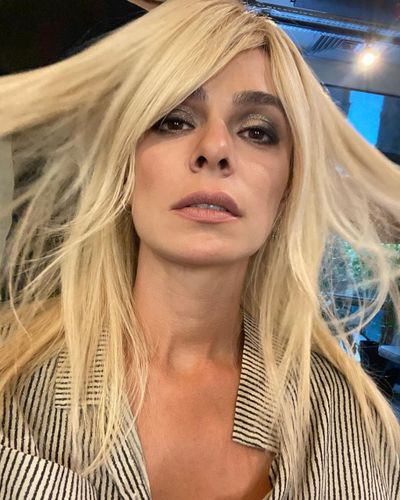 Özge Özpirinççi seksi ifşa fotoğrafı 49