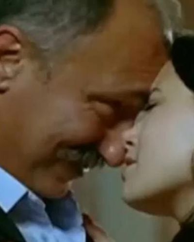 Özgü Namal seksi ifşa fotoğrafı 9 — Anlat İstanbul (2005)