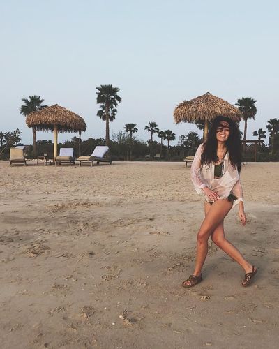 Pelin Akil seksi ifşa fotoğrafı 1007