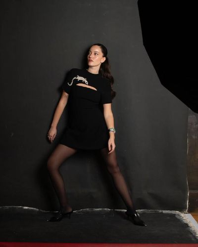 Pelin Akil seksi ifşa fotoğrafı 129