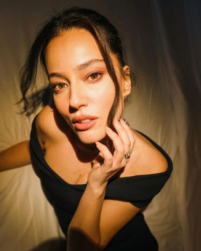 Pelin Akil seksi ifşa fotoğrafı 176