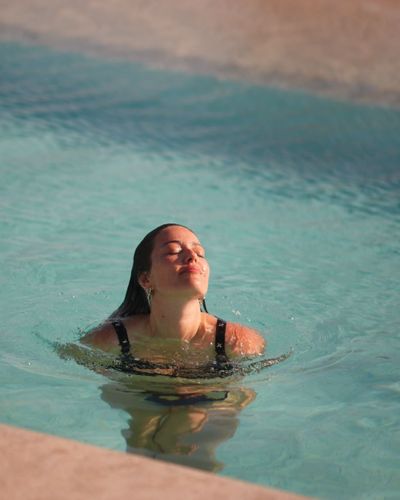 Pelin Akil seksi ifşa fotoğrafı 206