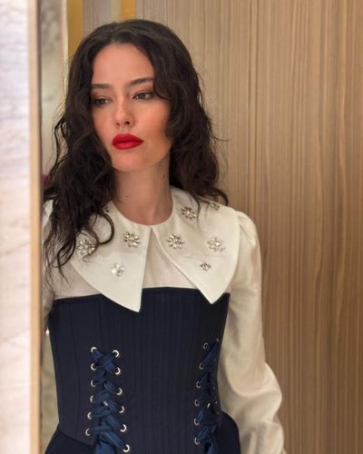 Pelin Akil seksi ifşa fotoğrafı 309