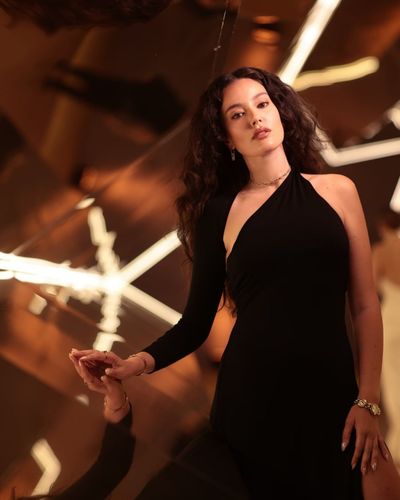 Pelin Akil seksi ifşa fotoğrafı 326