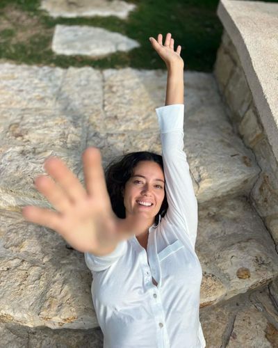Pelin Akil seksi ifşa fotoğrafı 395