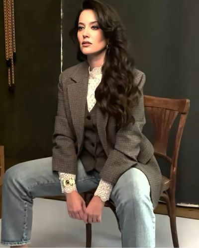 Pelin Akil seksi ifşa fotoğrafı 397