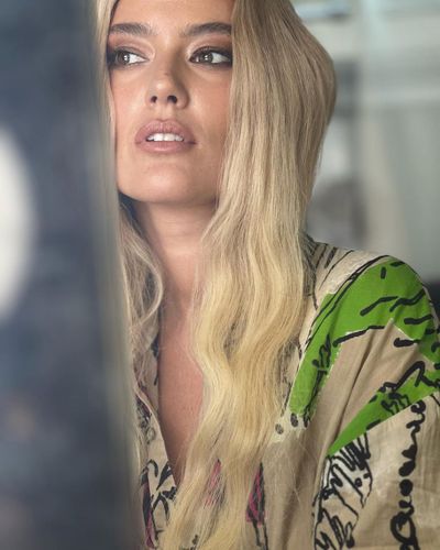 Pelin Akil seksi ifşa fotoğrafı 413