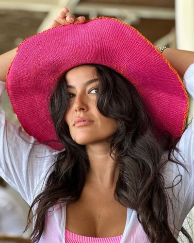 Pelin Akil seksi ifşa fotoğrafı 415