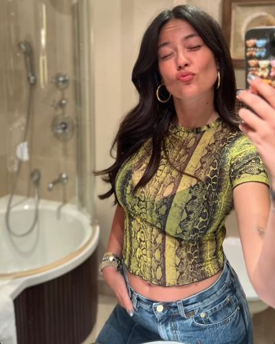 Pelin Akil seksi ifşa fotoğrafı 444