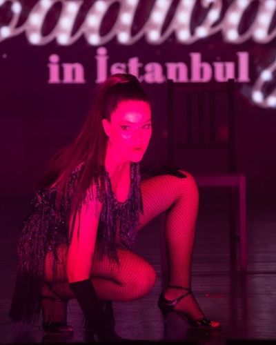 Pelin Akil seksi ifşa fotoğrafı 461