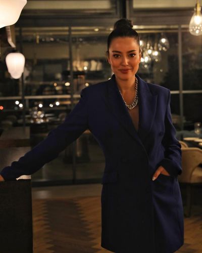 Pelin Akil seksi ifşa fotoğrafı 537