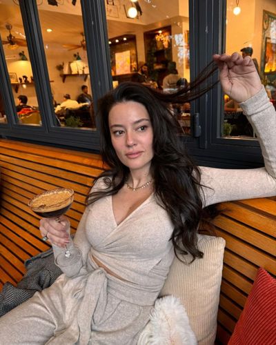 Pelin Akil seksi ifşa fotoğrafı 565
