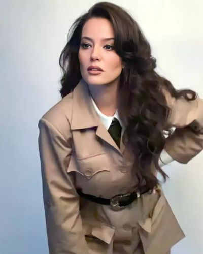 Pelin Akil seksi ifşa fotoğrafı 617