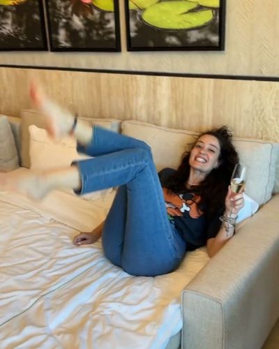 Pelin Akil seksi ifşa fotoğrafı 644