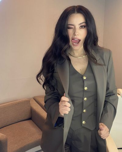 Pelin Akil seksi ifşa fotoğrafı 757