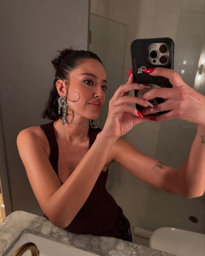 Pelin Akil seksi ifşa fotoğrafı 75