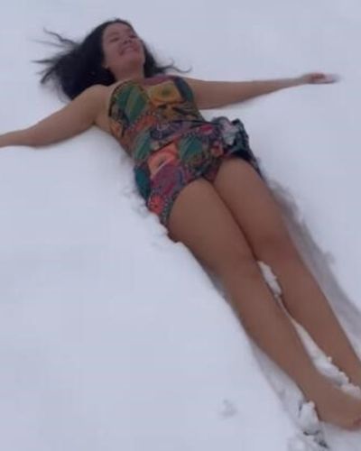 Pelin Akil seksi ifşa fotoğrafı 764