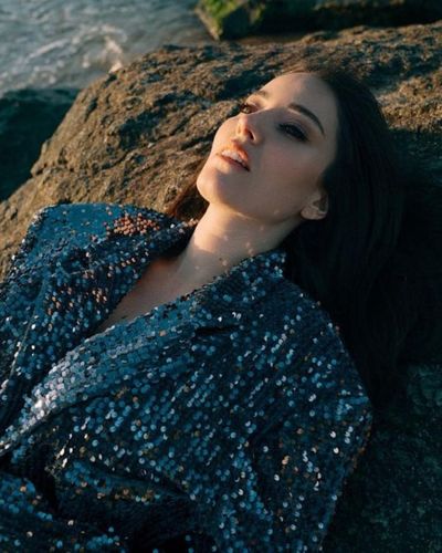 Pelin Akil seksi ifşa fotoğrafı 774