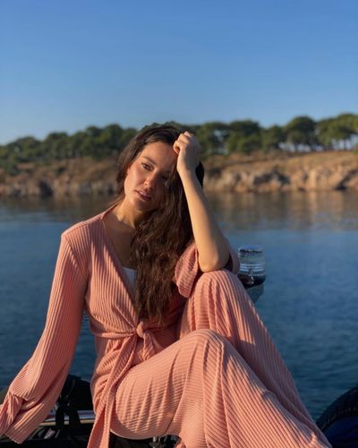 Pelin Akil seksi ifşa fotoğrafı 836