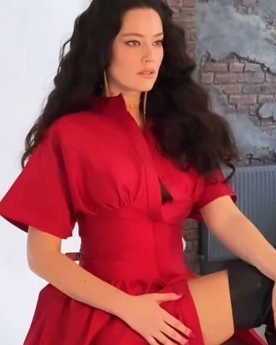 Pelin Akil seksi ifşa fotoğrafı 849