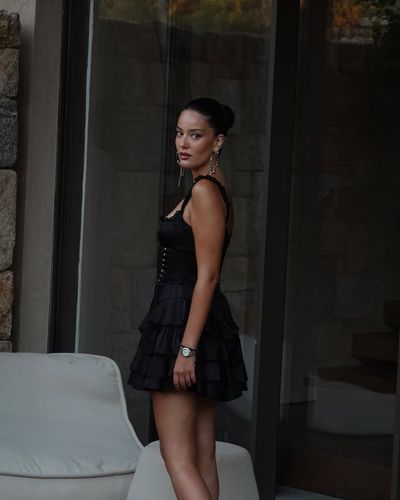 Pelin Akil seksi ifşa fotoğrafı 89