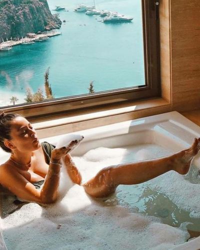 Pelin Akil seksi ifşa fotoğrafı 920