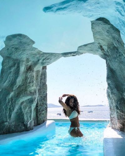 Pelin Akil seksi ifşa fotoğrafı 993