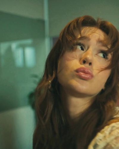 Reyhan Asena Keskinci seksi ifşa fotoğrafı 5 — Jasmine (2025)
