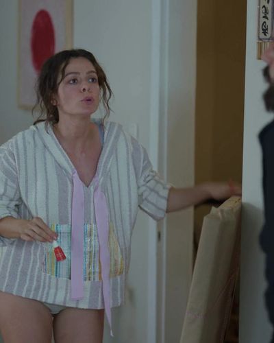 Sahra Şaş seksi ifşa fotoğrafı 4 — İlk ve Son (2021)