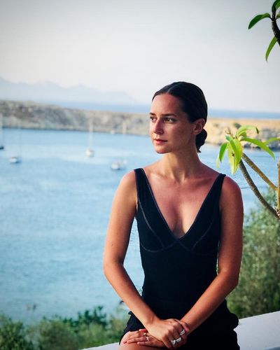 Sedef Avcı seksi ifşa fotoğrafı 244