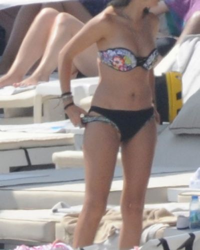 Selin Şekerci seksi ifşa fotoğrafı 47