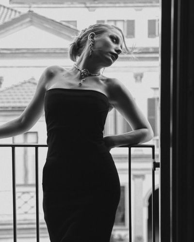 Serenay Sarıkaya seksi ifşa fotoğrafı 1003