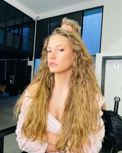 Serenay Sarıkaya seksi ifşa fotoğrafı 1012