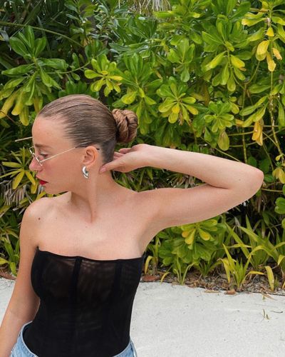 Serenay Sarıkaya seksi ifşa fotoğrafı 1022