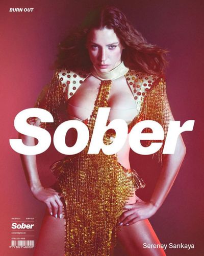 Serenay Sarıkaya seksi ifşa fotoğrafı 103