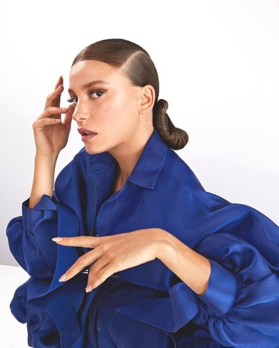 Serenay Sarıkaya seksi ifşa fotoğrafı 1040