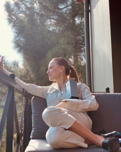 Serenay Sarıkaya seksi ifşa fotoğrafı 1043