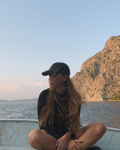 Serenay Sarıkaya seksi ifşa fotoğrafı 1050
