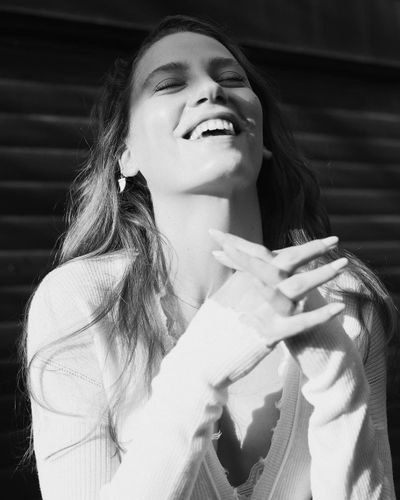 Serenay Sarıkaya seksi ifşa fotoğrafı 1110