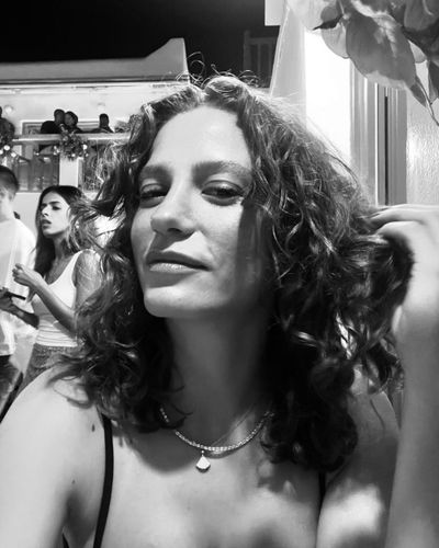 Serenay Sarıkaya seksi ifşa fotoğrafı 118