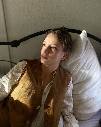 Serenay Sarıkaya seksi ifşa fotoğrafı 180
