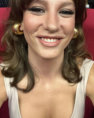 Serenay Sarıkaya seksi ifşa fotoğrafı 227